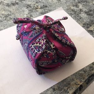 Vera Bradley- Compact Jewelry Case Bosenberry